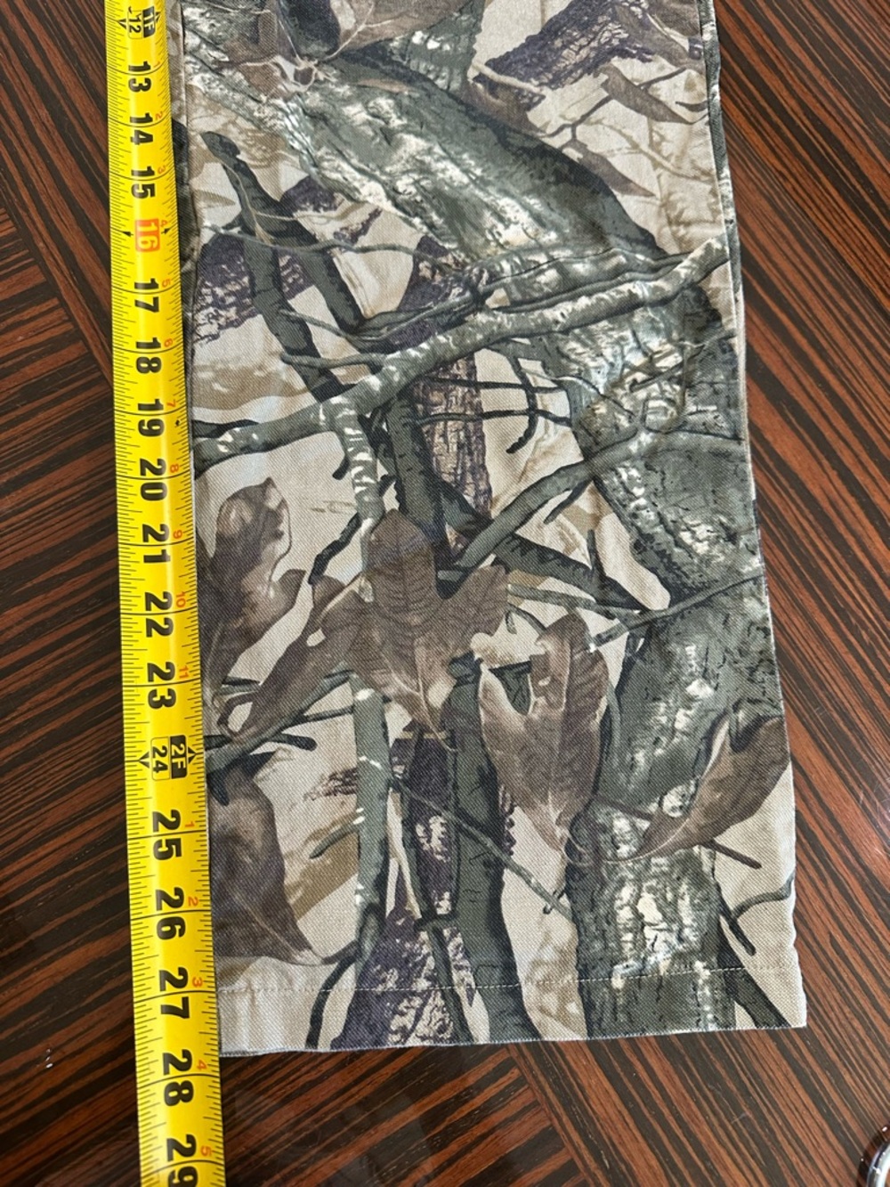Pretty Little Thing Camo Cargo Pants Sz 4 - Picture 11 of 11